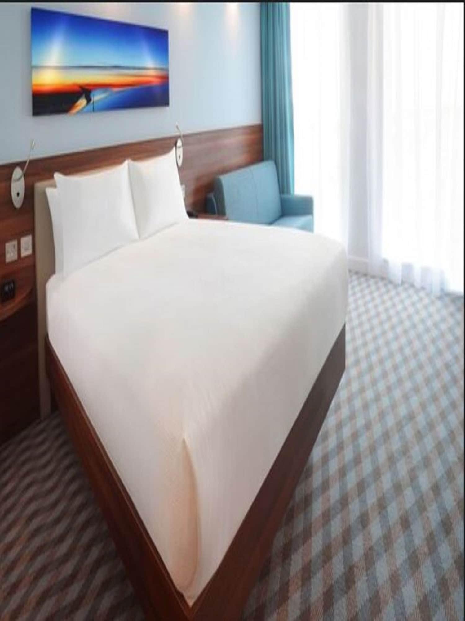 Hampton By Hilton London Stansted Airport